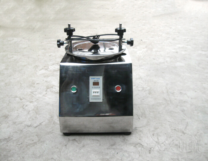 試驗(yàn)篩是一種實(shí)驗(yàn)篩比較常見的一種，所以很多的化學(xué)用品都是可以篩分的。